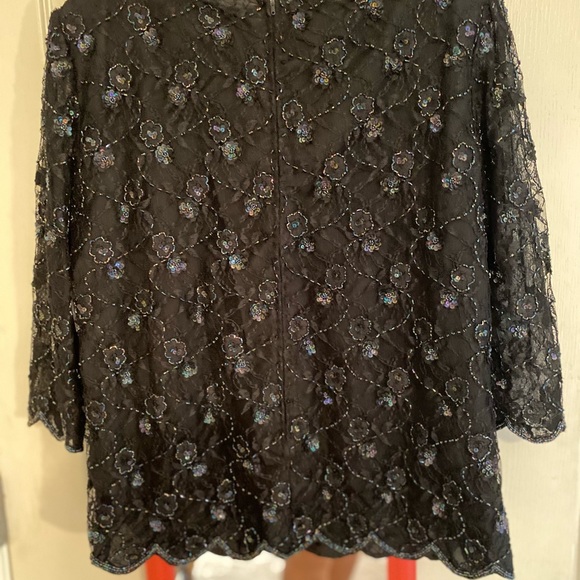 Top - Picture 3 of 4